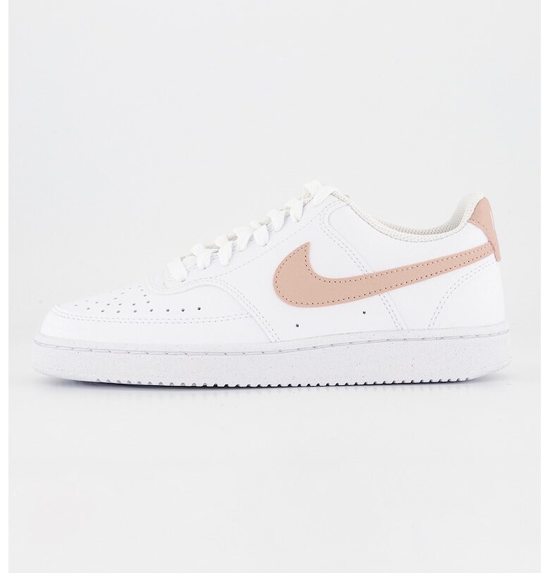 Спортни обувки Court Vision Low Next Nature от еко кожа - Бял/Розово Nike