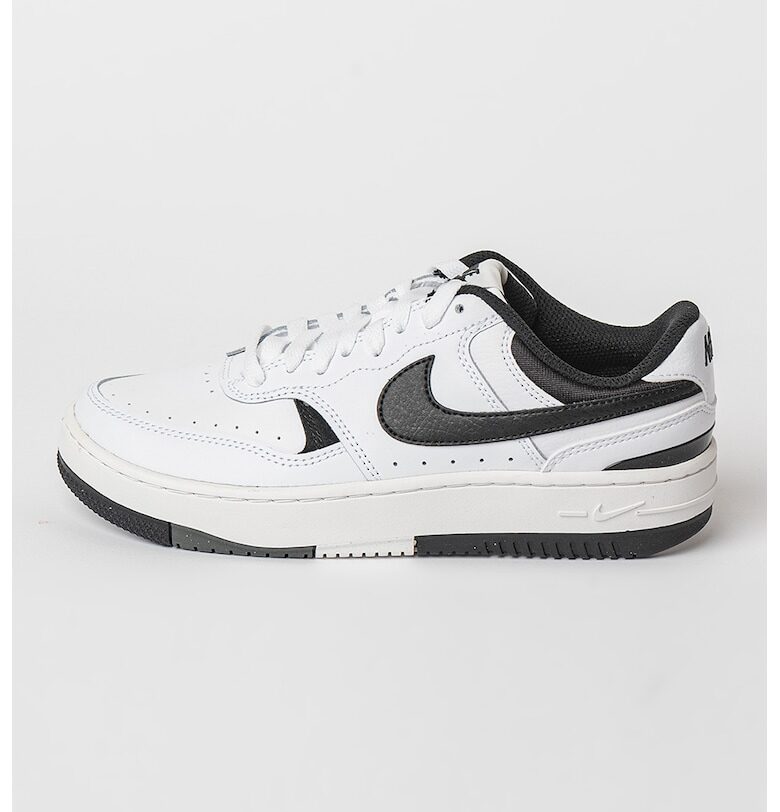 Спортни обувки Gamma Force с кожа - Бял/Черен Nike