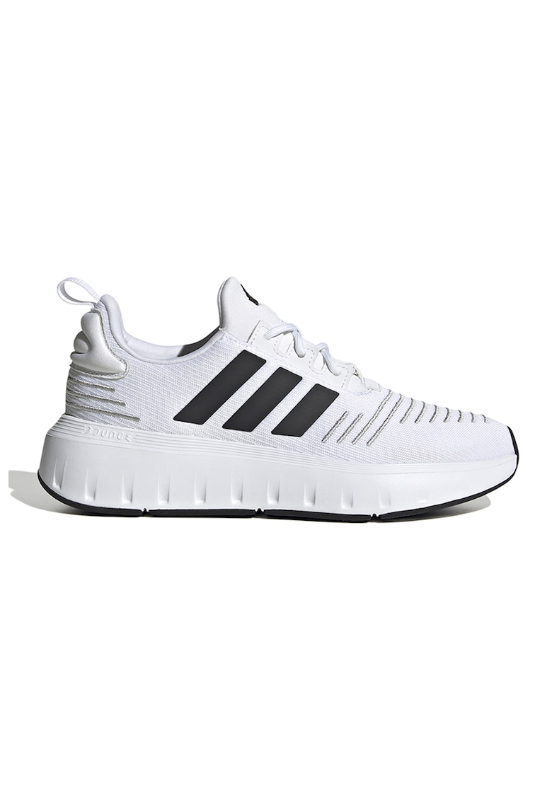 Спортни обувки Swift Run с мрежа - Светло сив adidas Sportswear