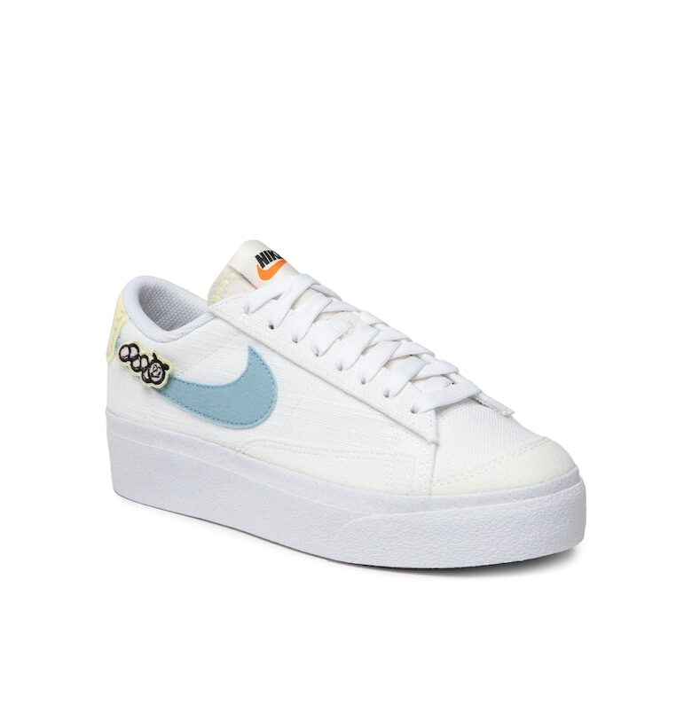 Спортни обувки  W BLAZER LW PLATFORM SE NN-DJ6376-100 Nike