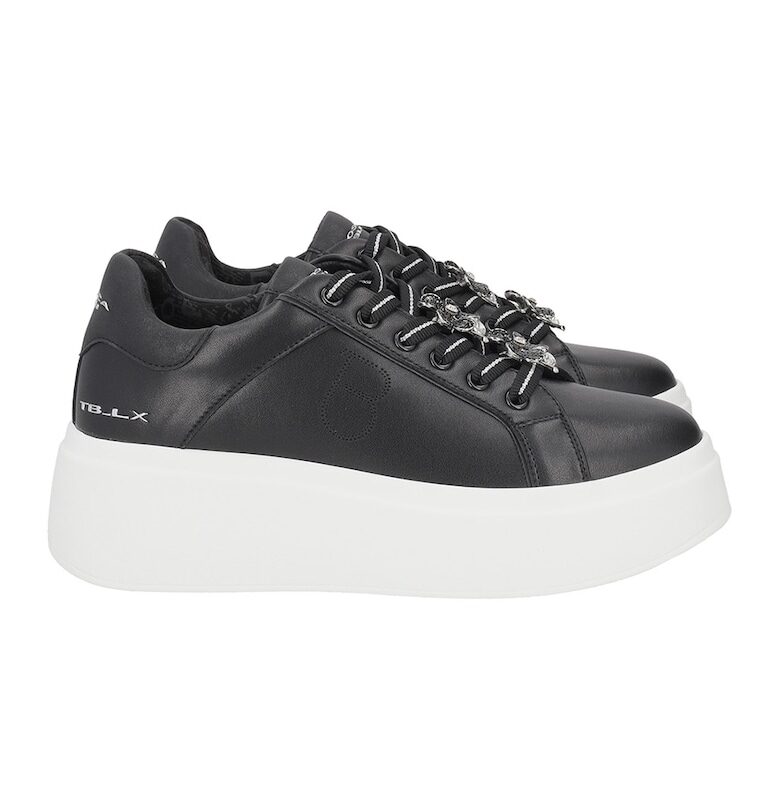 Спортни обувки с кожа - Черен Tosca Blu