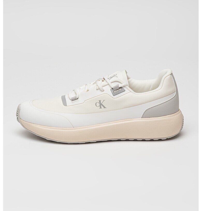 Спортни обувки с лого - Бял/Светло сив CALVIN KLEIN JEANS