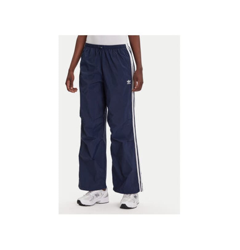 Спортни панталони от полиамидна смес с шнур на талията и дискретно лого adidas