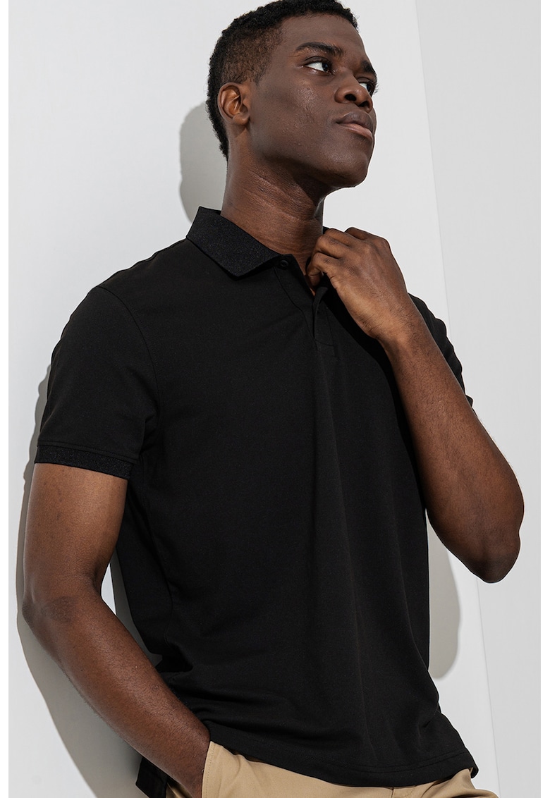 Стандартна тениска с яка - Черен Tommy Hilfiger