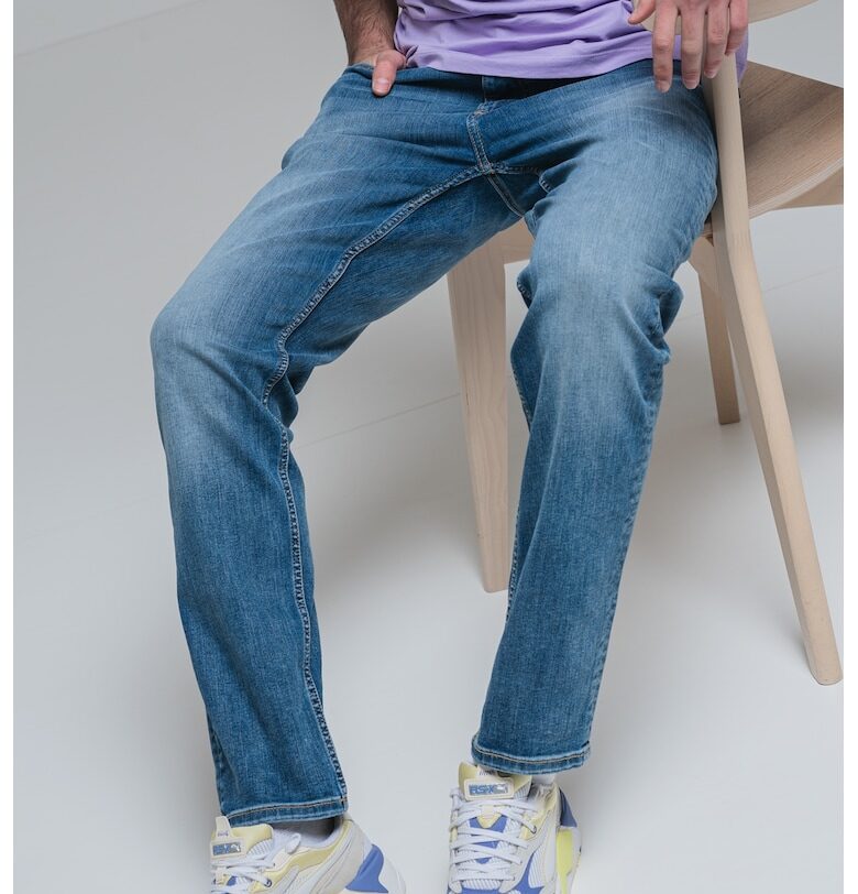 Стандартни дънки - Син sOliver