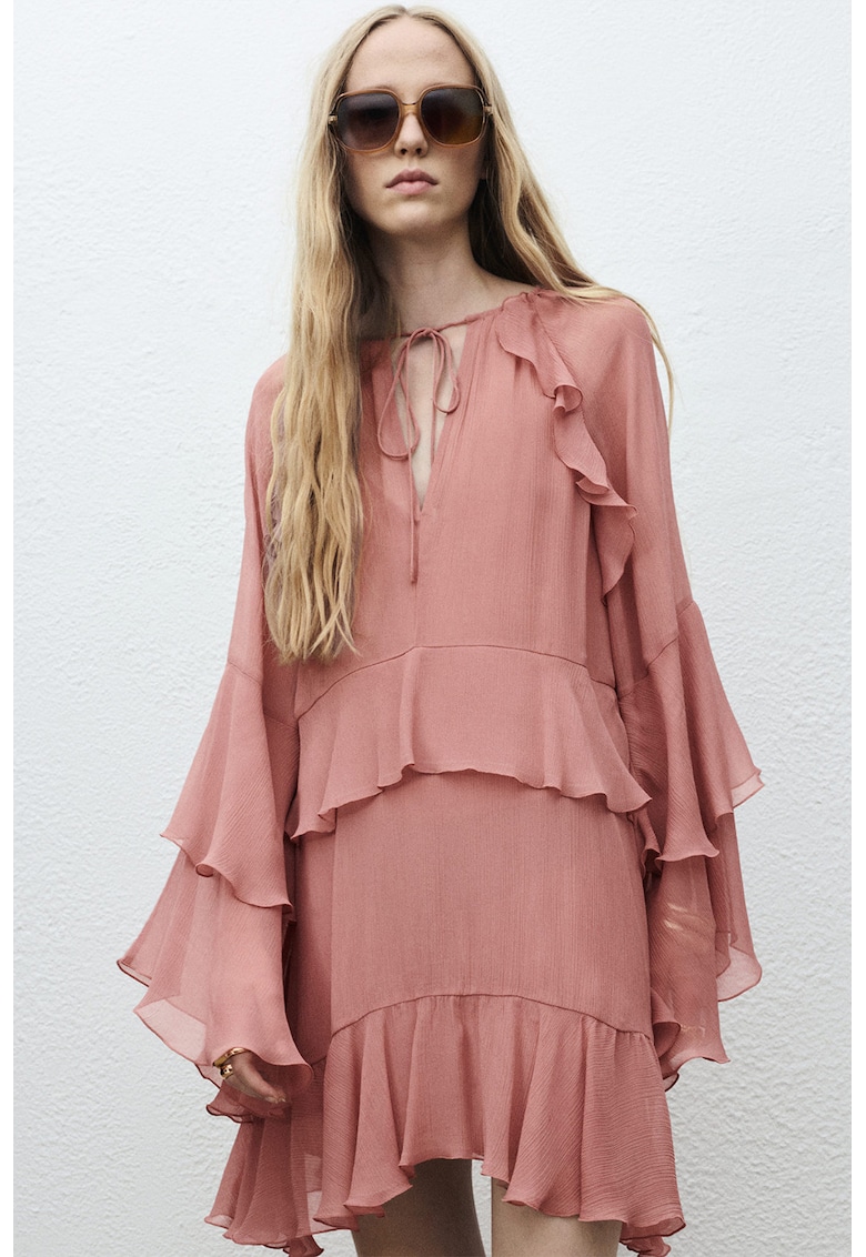 Стелеща се рокля с дипли - Пастелнорозов Mango