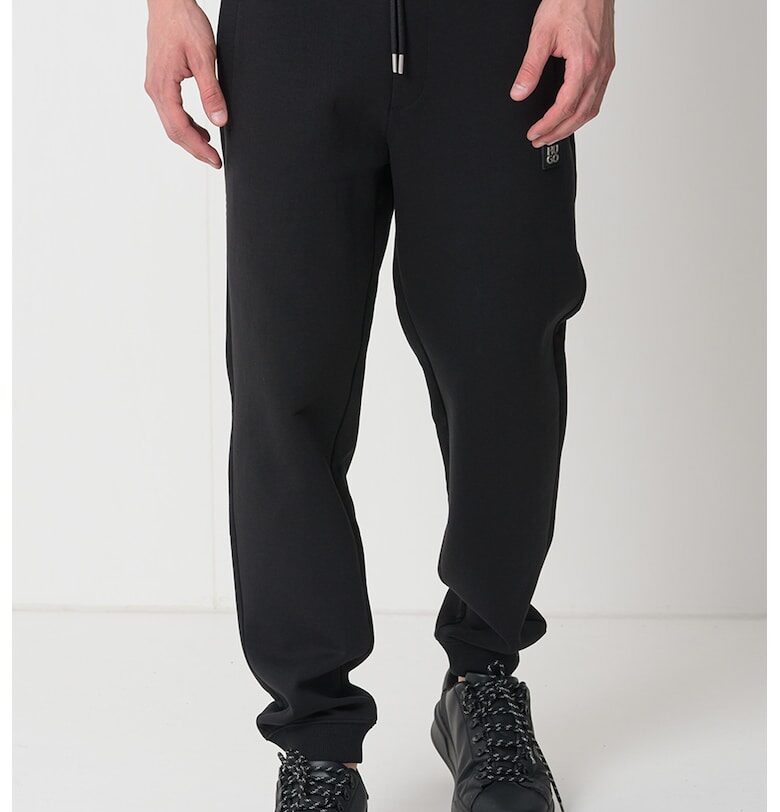 Стеснен спортен панталон - Черен/Сребрист HUGO