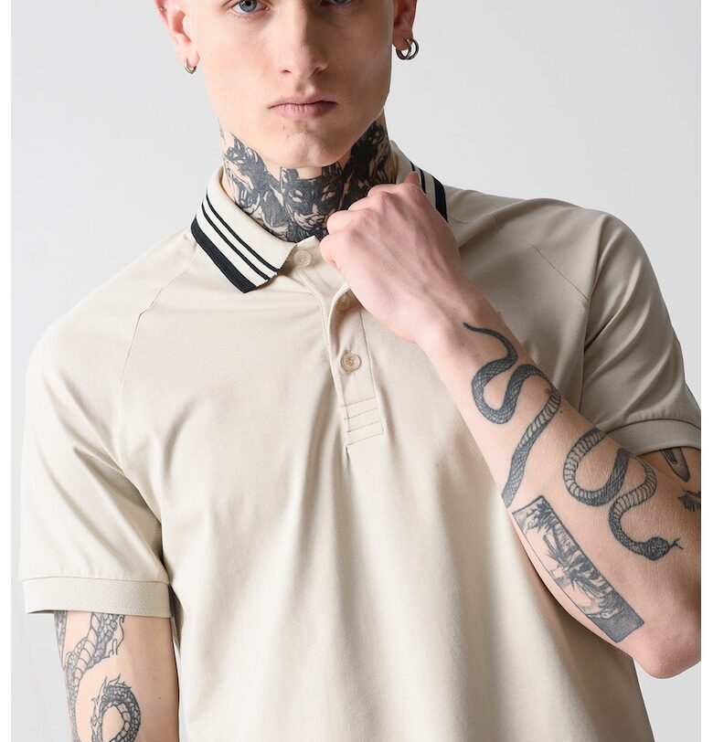 Тениска Paddy с яка и реглан ръкави - Бежов BOSS