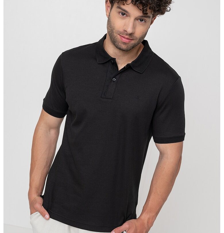 Тениска от органичен памук с яка CALVIN KLEIN