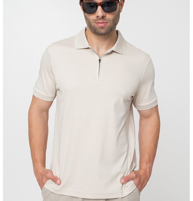 Тениска от органичен памук с яка с къс цип - Светло кафяво CALVIN KLEIN