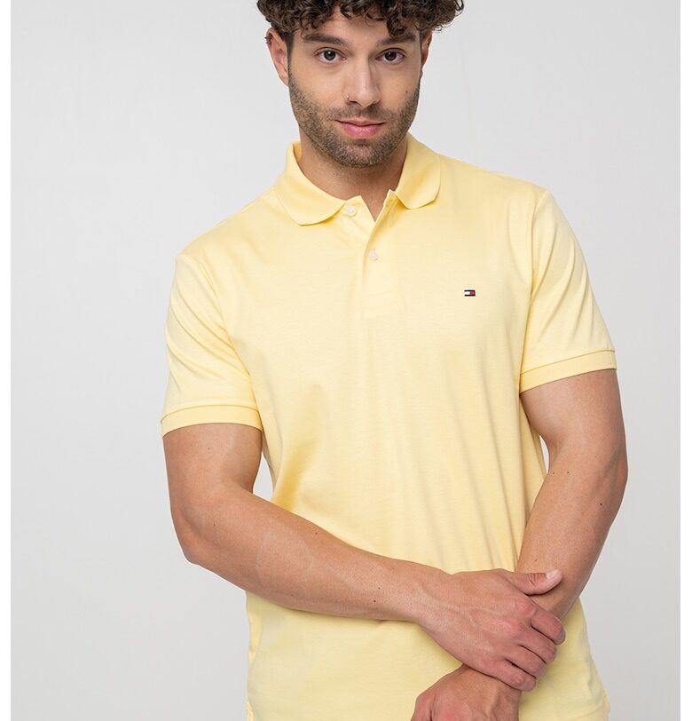 Тениска от памук с яка - Сламеножълт Tommy Hilfiger