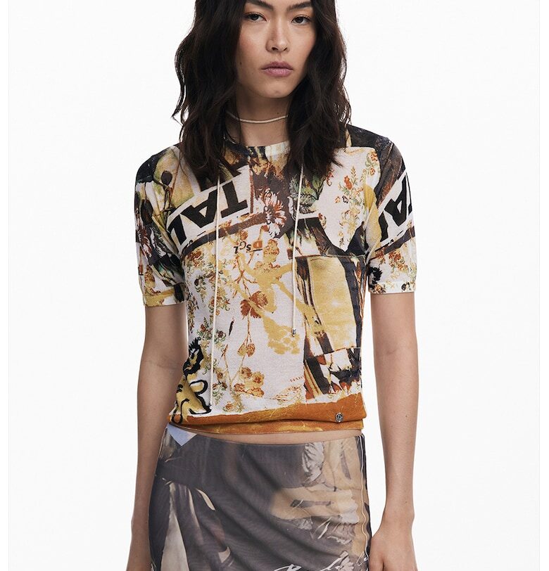 Тениска с овално деколте и десен - Слонова кост/Черен/Оранжев DESIGUAL