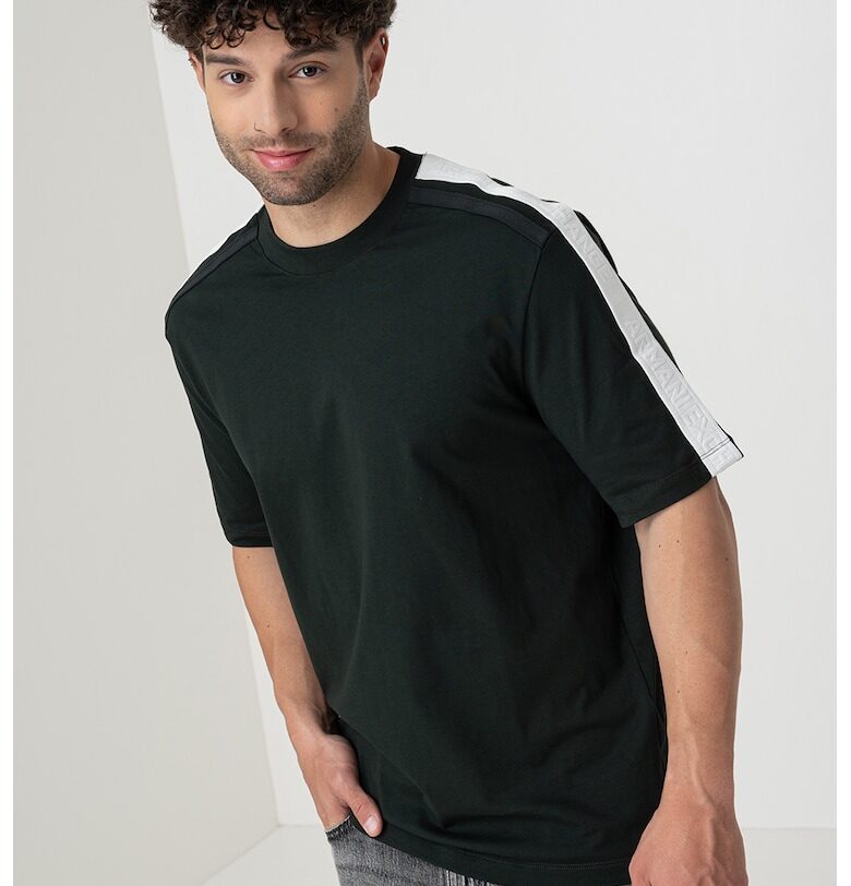 Тениска с овално деколте и лого ARMANI EXCHANGE