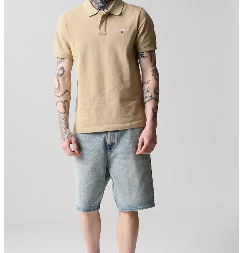 Тениска с яка и лого Tommy Jeans