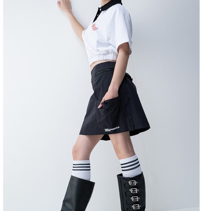 Тениска с яка и ръкави реглан - Бял/Черен KARL LAGERFELD JEANS