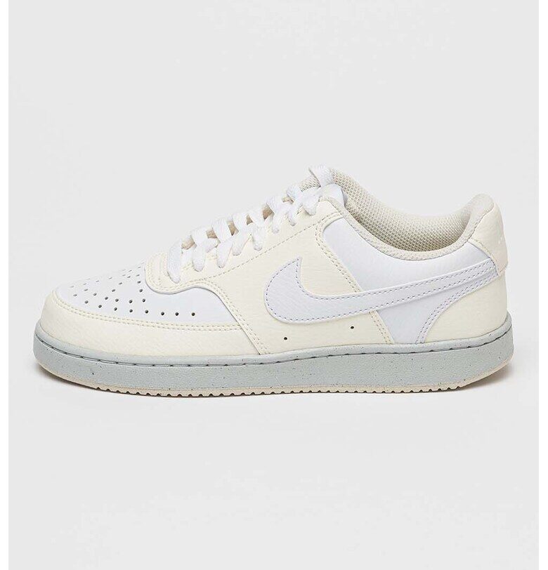 Тренировъчни обувки Court Vision от еко кожа - Светло сив/Бледожълт Nike