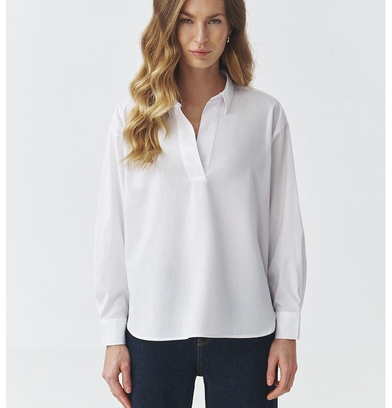 Уголемена блуза с класическа яка - Бял Tatuum