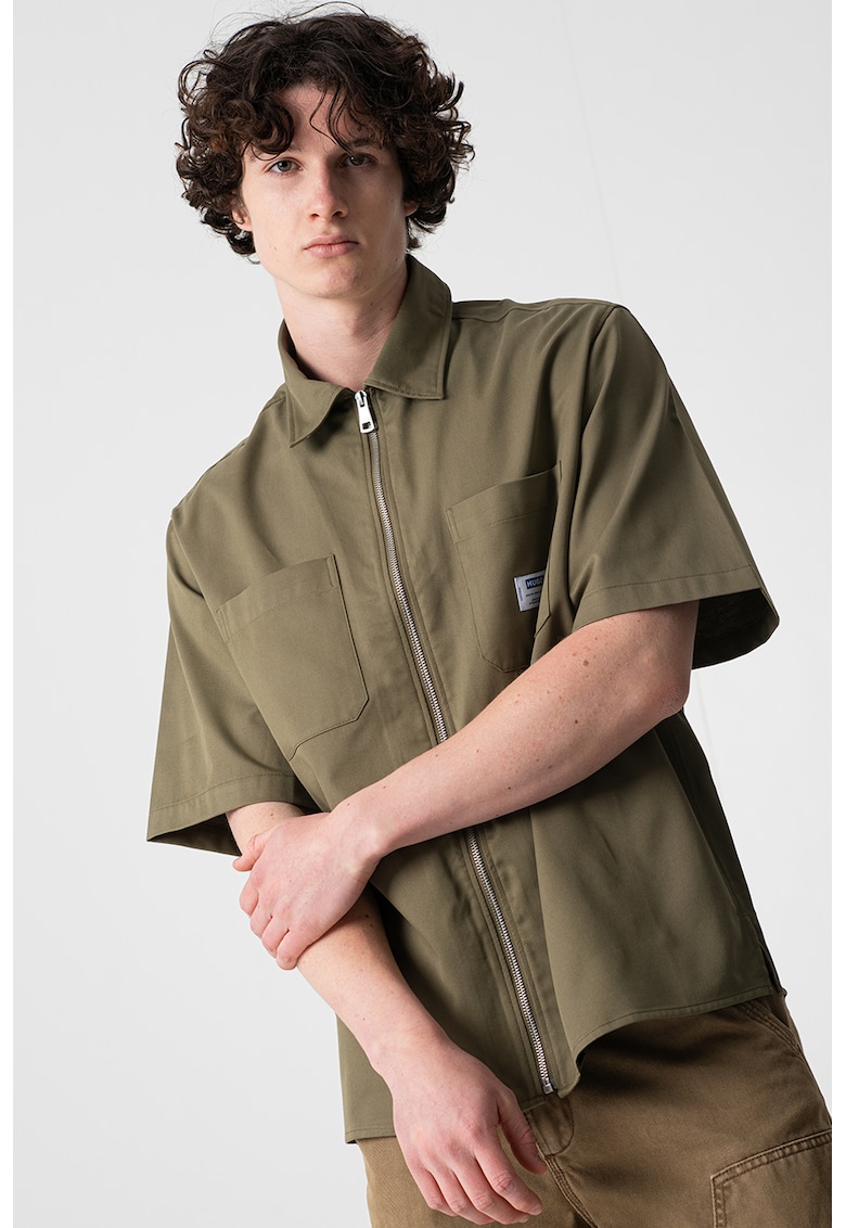 Уголемена риза с джобове на гърдите - Папратово зелено HUGO