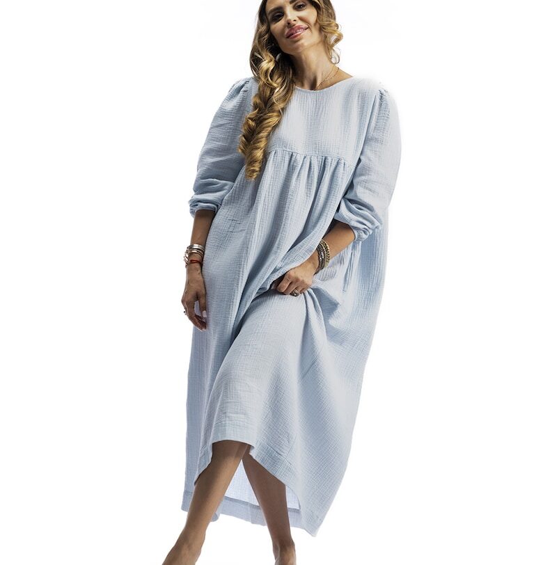 Уголемена рокля от органичен памук - Пастелносин Naeve