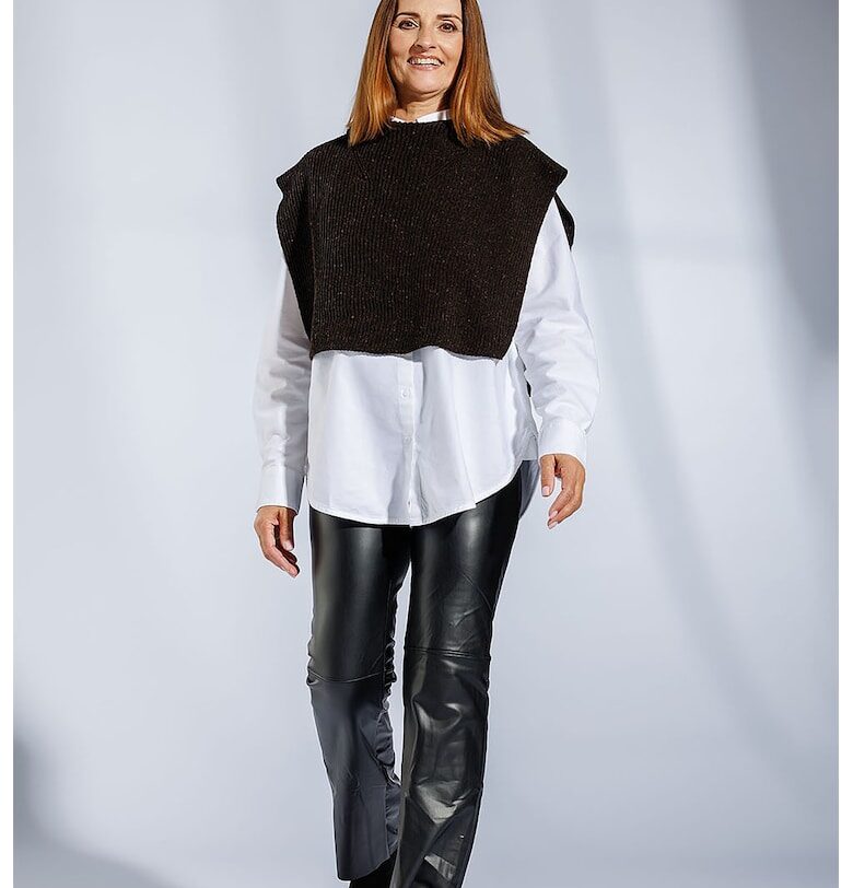 Уголемена яка Mira с необработена вълна Laneria