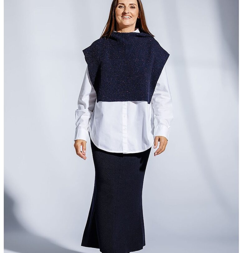 Уголемена яка Mira с необработена вълна Laneria