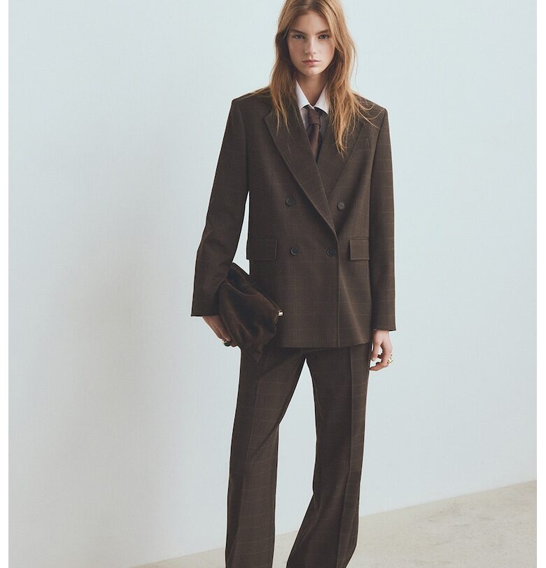 Уголемено сако с копчета - Кафяв Mango