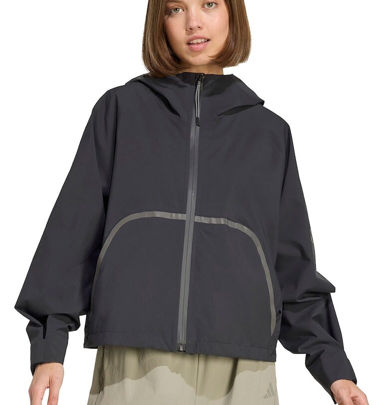 Уголемено яке с ръкави реглан - Черен adidas Sportswear