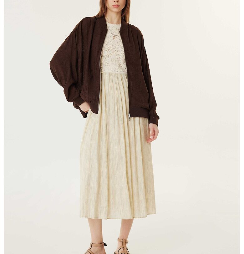 Уголемено яке с яка - Тъмнокафяв TWIST