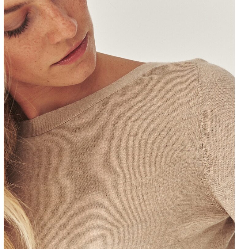 Фино плетен пуловер с вълна - Бежов Tatuum