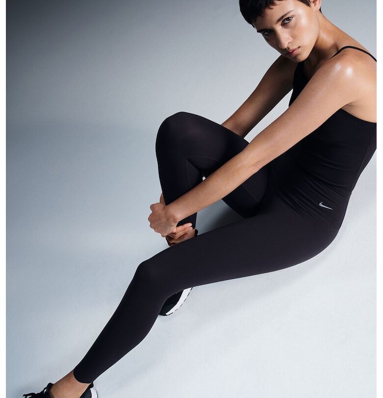 Фитнес клин с висока талия и светлоотразителен детайл - Черен Nike