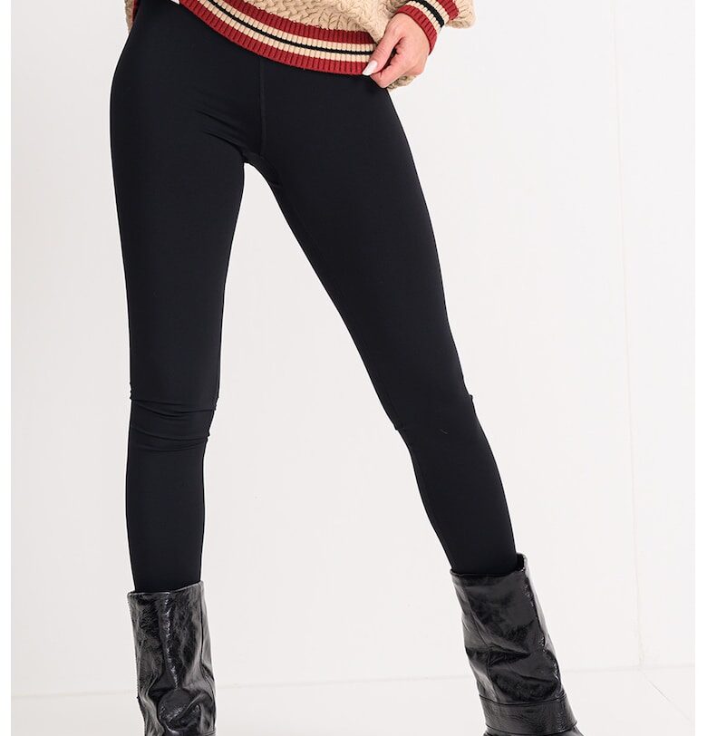 Фитнес клин с лого - Черен GUESS