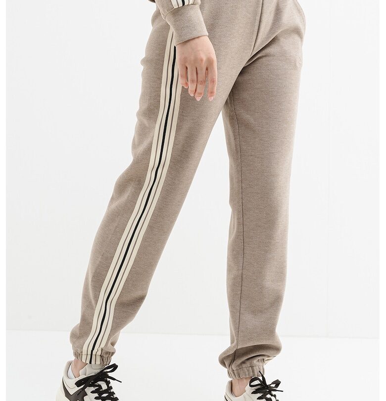 Фитнес панталон с лого - Бежов меланж GUESS