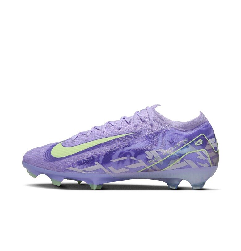 Футболни обувки  United Mercurial Vapor 16 Elite - омекотяване Air Zoom - агресивно сцепление - 36.5 EU - смел цвят Nike
