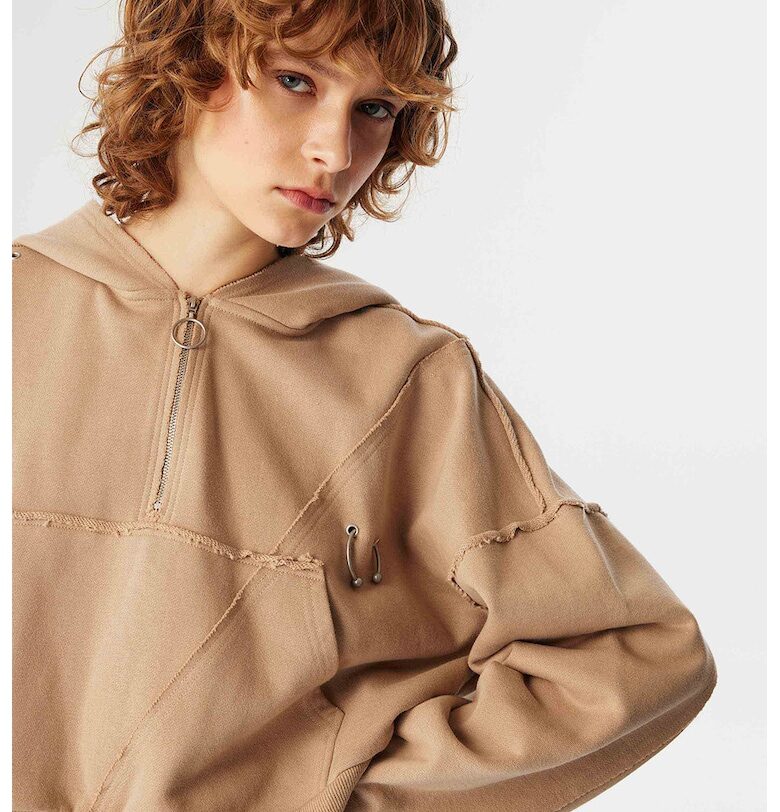 Худи деграде с къс цип - Камел TWIST