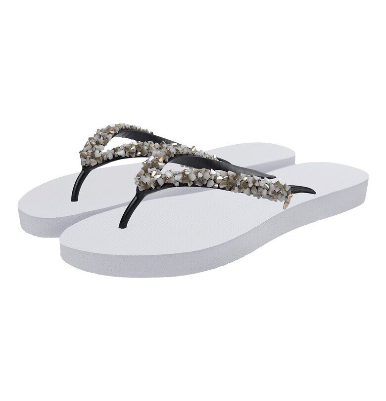 Чехли Classic Aby с мъниста - Бял UZURII