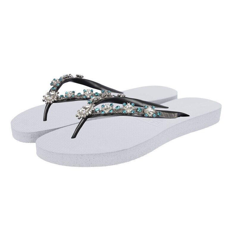 Чехли Dolce Chrystal с декоративни камъни - Бял UZURII