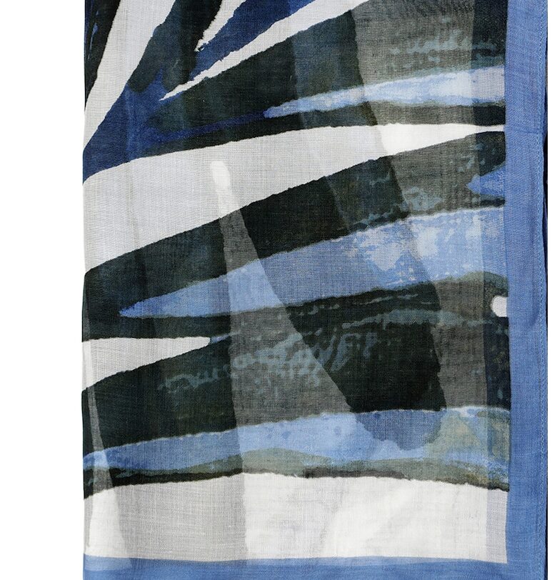 Шал от модал с десен - Тъмносин/Аква зелено/Мръснобял Tatuum