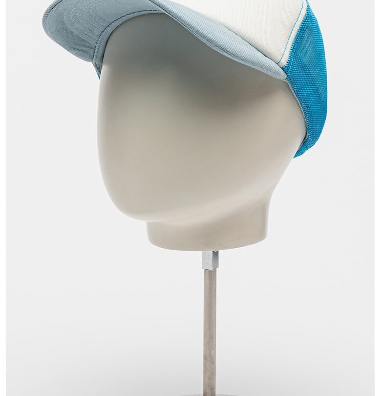 Шапка с лого - Бял/Небесносин OFF-WHITE