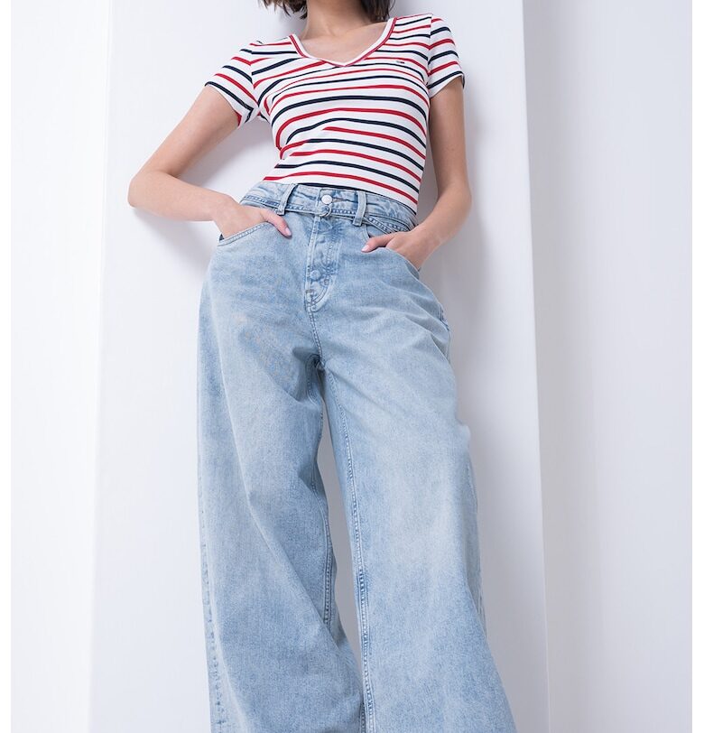 Широки дънки - Бледо синьо Tommy Jeans