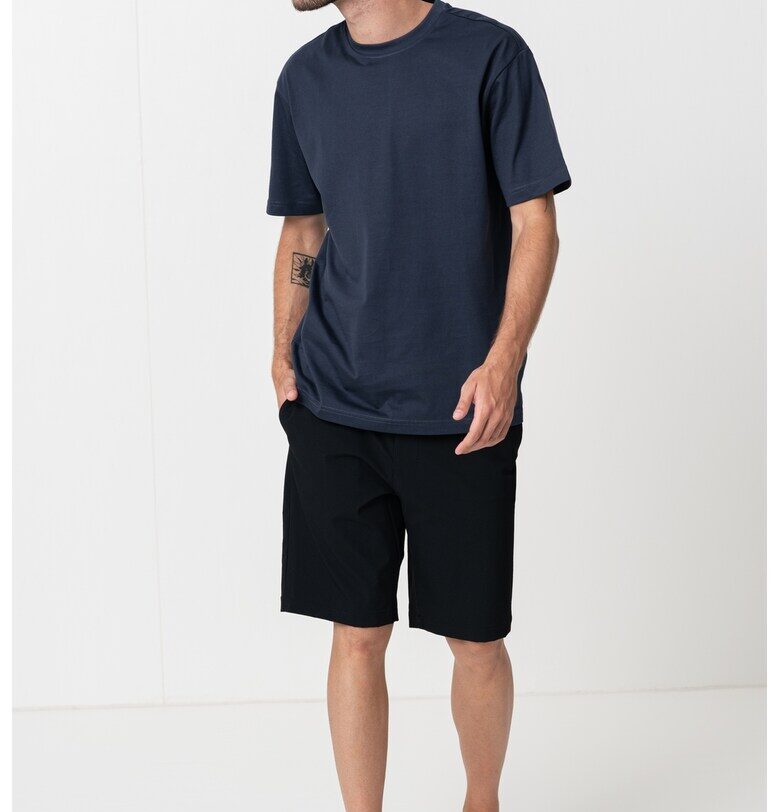 Шорти с еластична талия и джобове - Черен BOSS