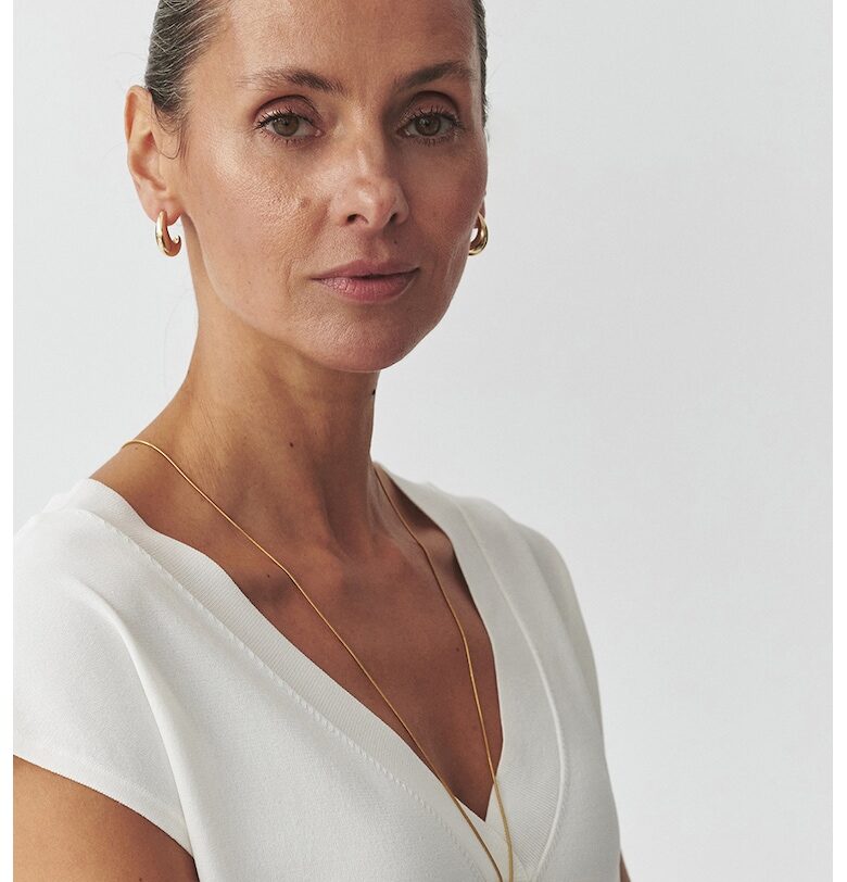 Шпиц блуза с изчистен десен - Мръснобял Tatuum