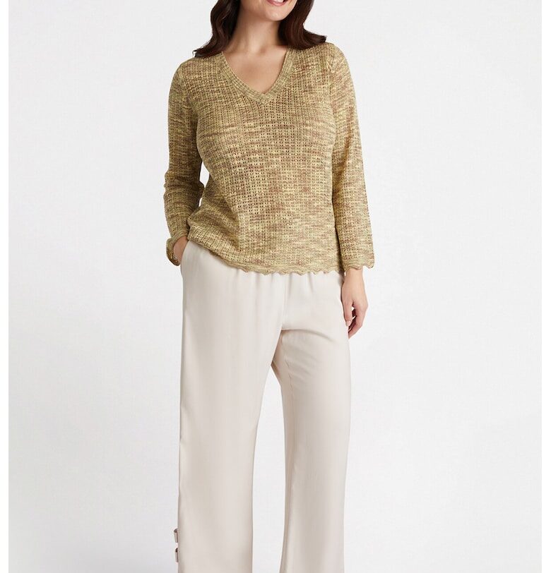 Шпиц пуловер - Светло бежово Fiorella Rubino