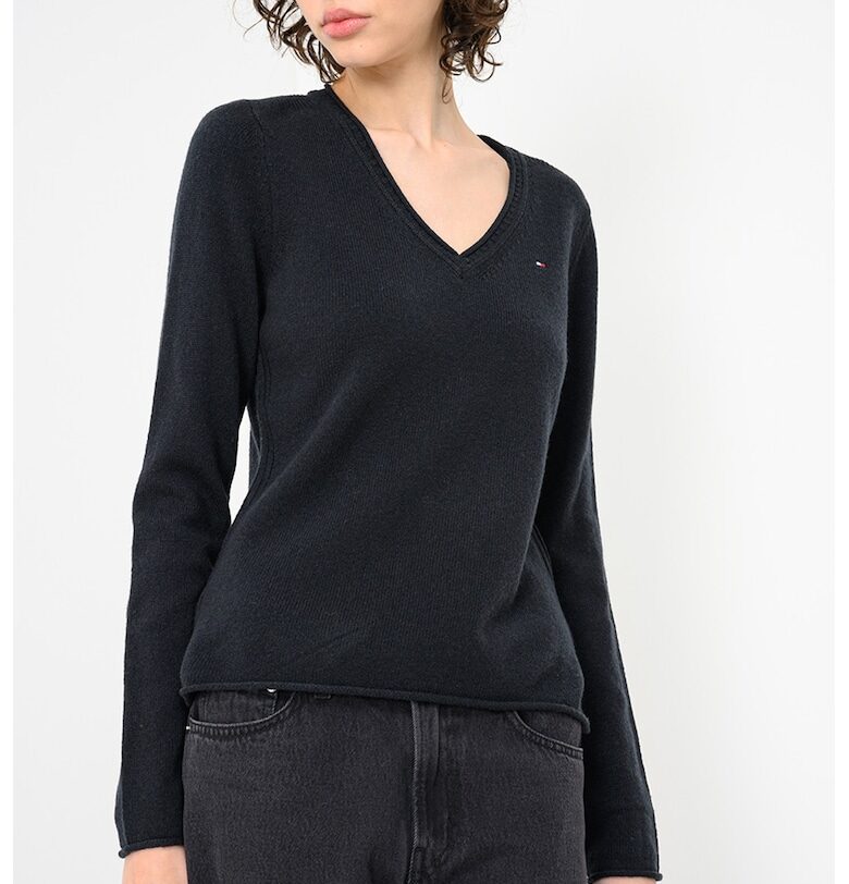 Шпиц пуловер от вълна Tommy Hilfiger