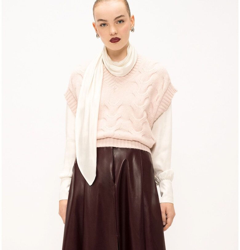 Шпиц пуловер с къси ръкави - Бледо розово Marc Ellis