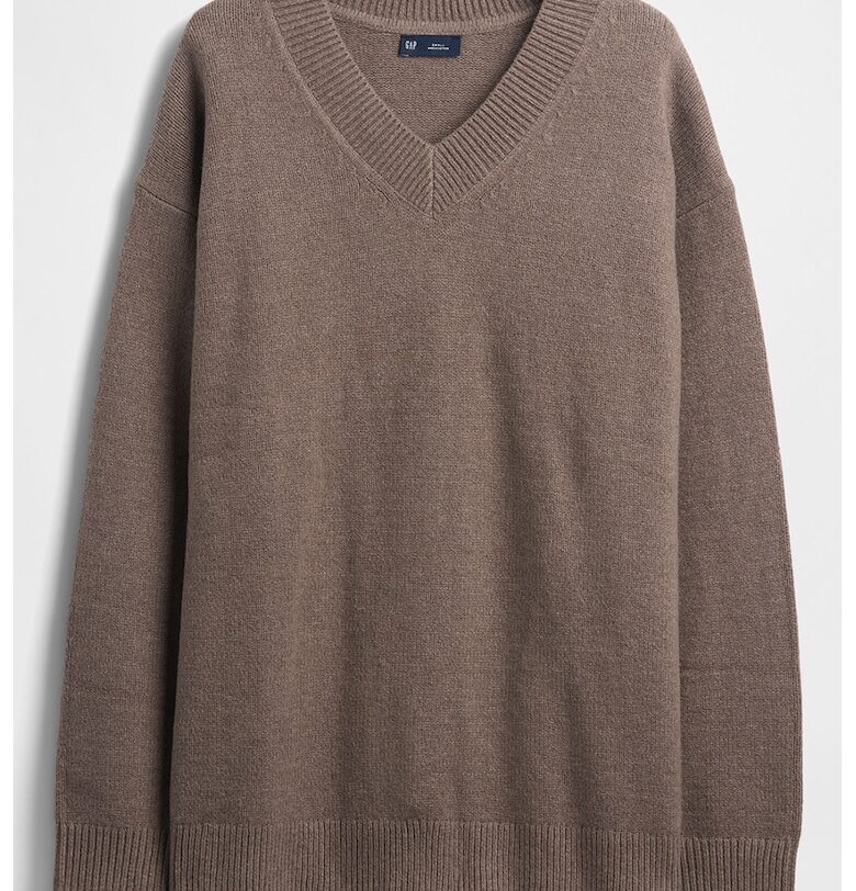 Шпиц пуловер с паднали ръкави - Сиво-кафяв GAP