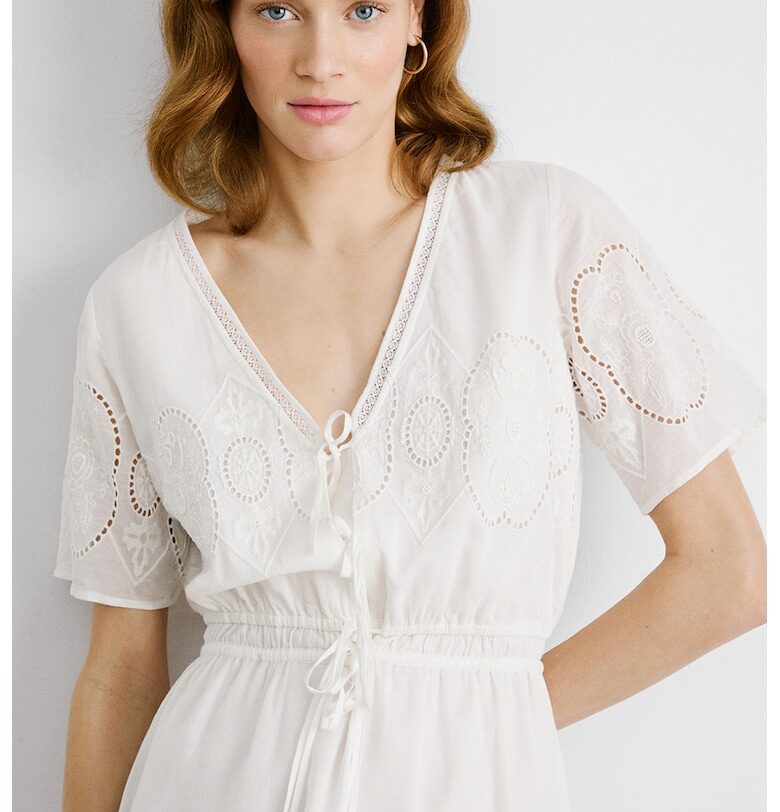 Шпиц рокля с ажур - Слонова кост Pepe Jeans London