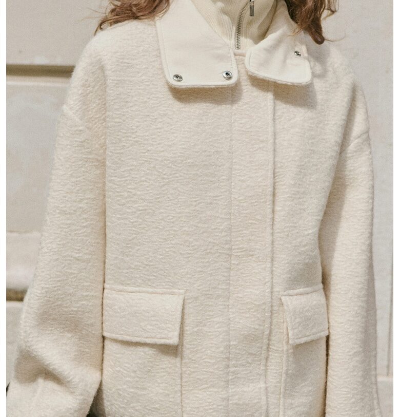 Яке с висока яка - Бледожълт Mango