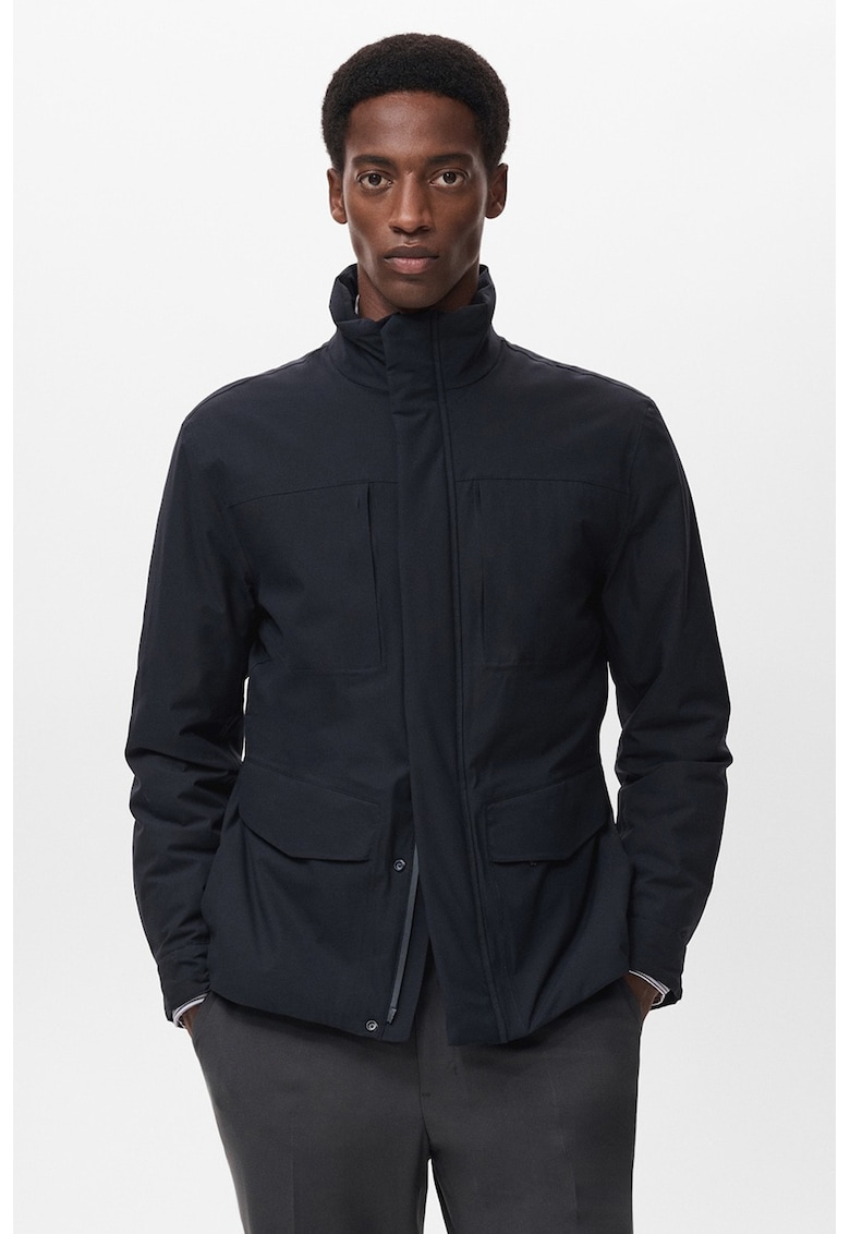 Яке с висока яка - Черен Mango