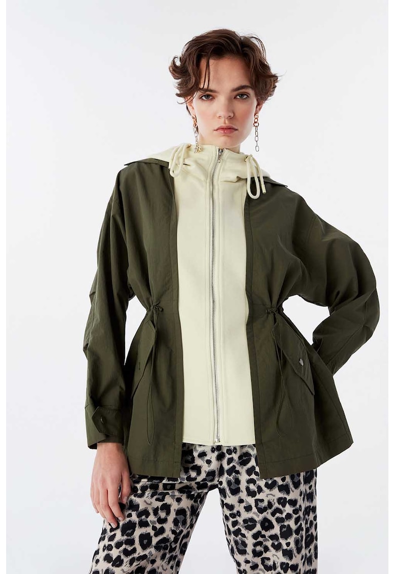 Яке с дизайн 2 в 1 - регулируема качулка и талия - Папратово зелено/Шам фъстък зелено TWIST