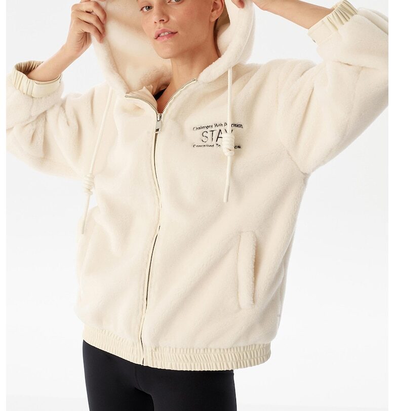 Яке с качулка и цип - Крем TWIST